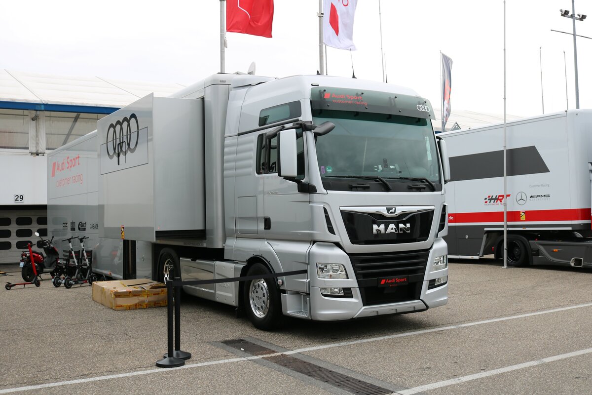 Audi Sport MAN TGX am 03.10.21 in Hockenheim im Fahrerlager
