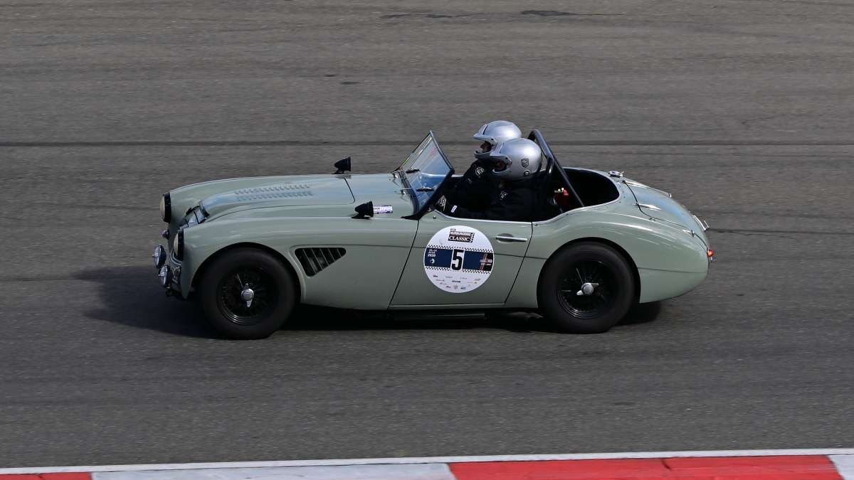  Austin Healey 3000, Bj.:1960, bei den GLP Track Masters am 13.6.2026,  eine sportliche Gleichm��igkeitspr�fung (GLP) f�r Oldtimer und Youngtimer  im Rahmen der N�rburgring Classic. Dabei geht es darum, eine 45-min�tige Fahrzeit mit m�glichst konstanten Rundenzeiten zu absolvieren, anstatt das schnellste Auto zu sein.