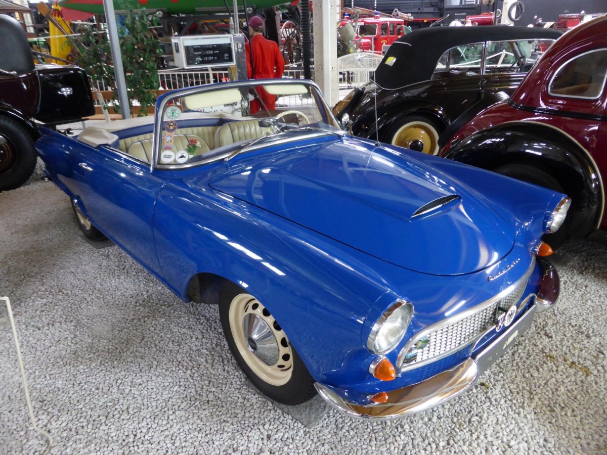 Auto Union 1000 Sp Cabrio im Technikmuseum Speyer am 02.11.2015 (Baujahr 1963, Leistung 55 PS, 980cm³, 3 Zylinder)