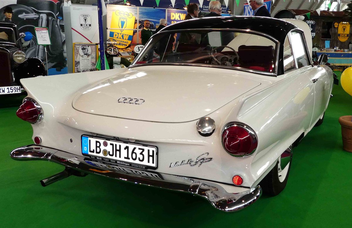 =Auto Union DKW 1000 SP, steht bei den Retro Classics Stuttgart im März 2017