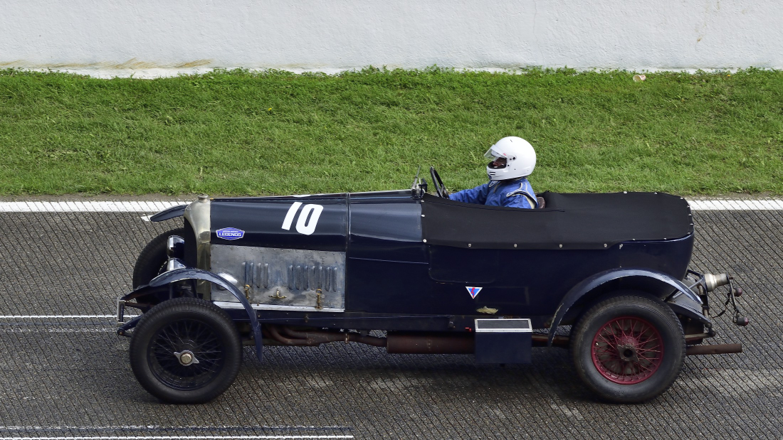 Bentley 3 Liter, beim Pre War Sports Cars Rennen, Spa Six Houers am 1.10.2022.