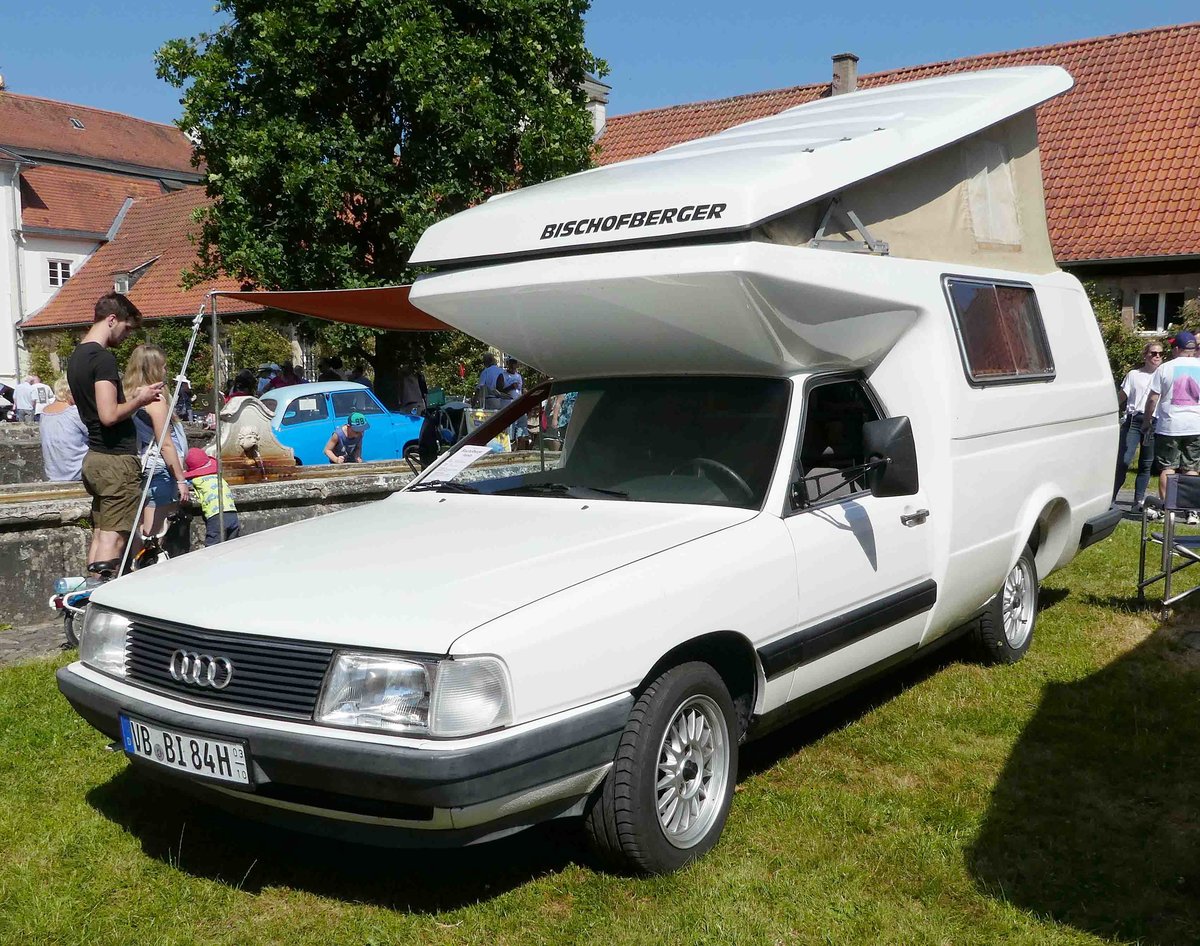 =Bischofberger Family auf Basis des Audi 100 Typ 44, Bj. 1984, ausgestellt bei Blech & Barock im Juli 2018 auf dem Gelände von Schloß Fasanerie bei Eichenzell