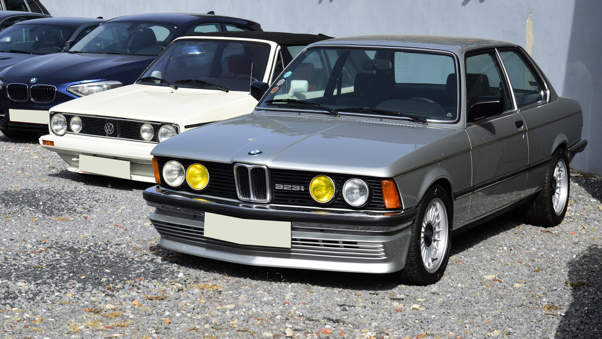 BMW 323i, E21, (Hartge) Alpina, H27, 2700ccm, 215PS, steht in Alsdorf beim Händler zum Verkauf. Gesehen am 18.6.2022