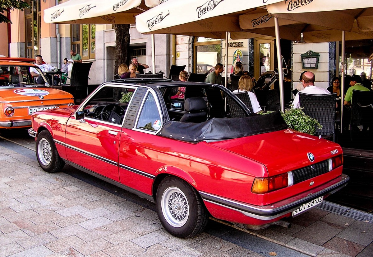 BMW 3er (E21) Baur Topcabriolet (Rückansicht). Aufnahmedatum: 13.09.2015.