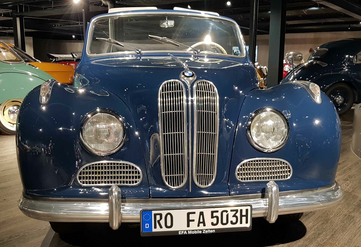 =BMW 501/6 Cabriolet, Bauzeit 1955 - 1958, 2077 ccm, 72 PS, 145 km/h, ausgestellt im EFA Museum in Amerang, 06-2022