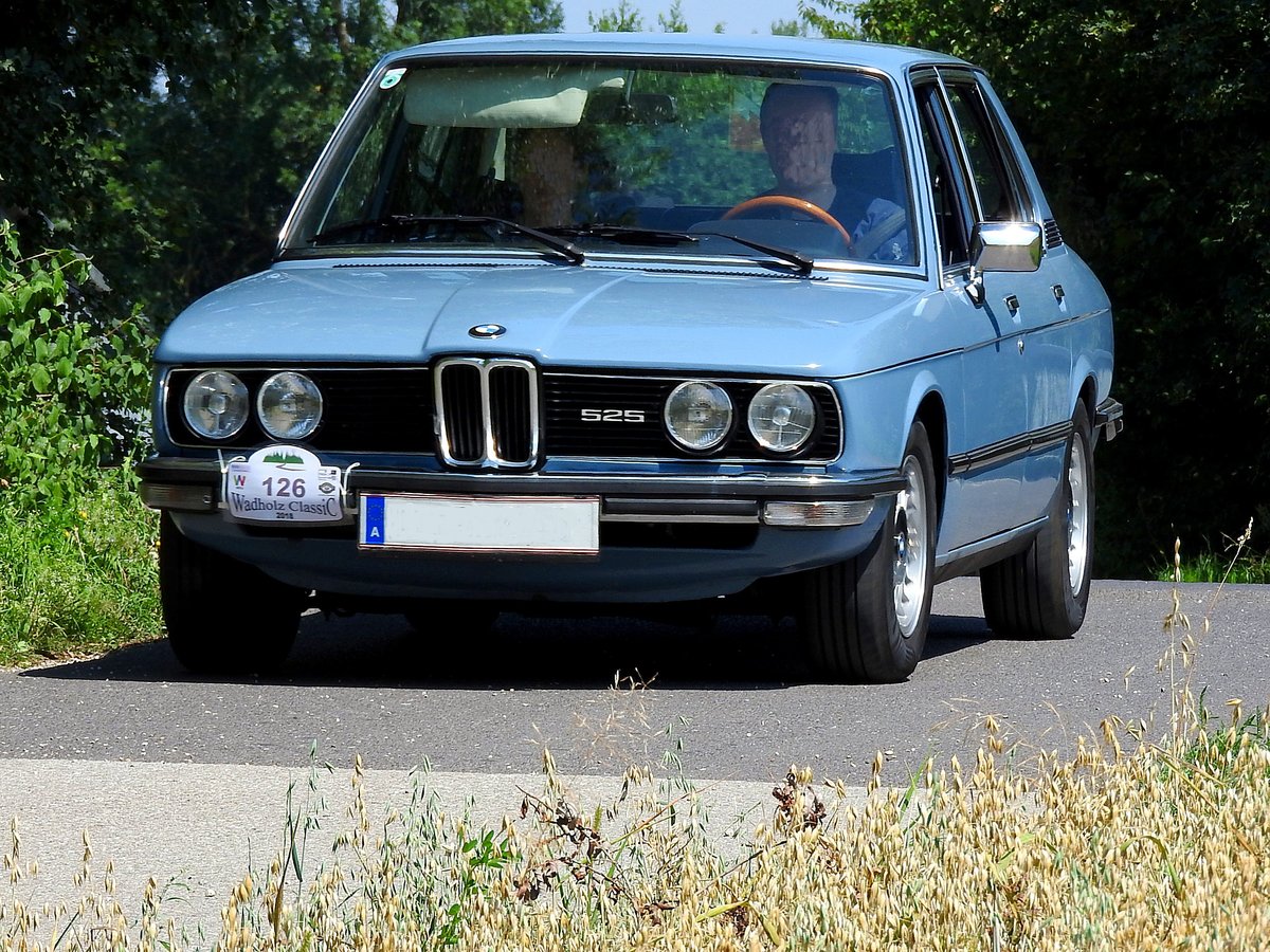 BMW-525, in rasanter Fahrt anlässlich der 13.Wadholz-Classic; 180715