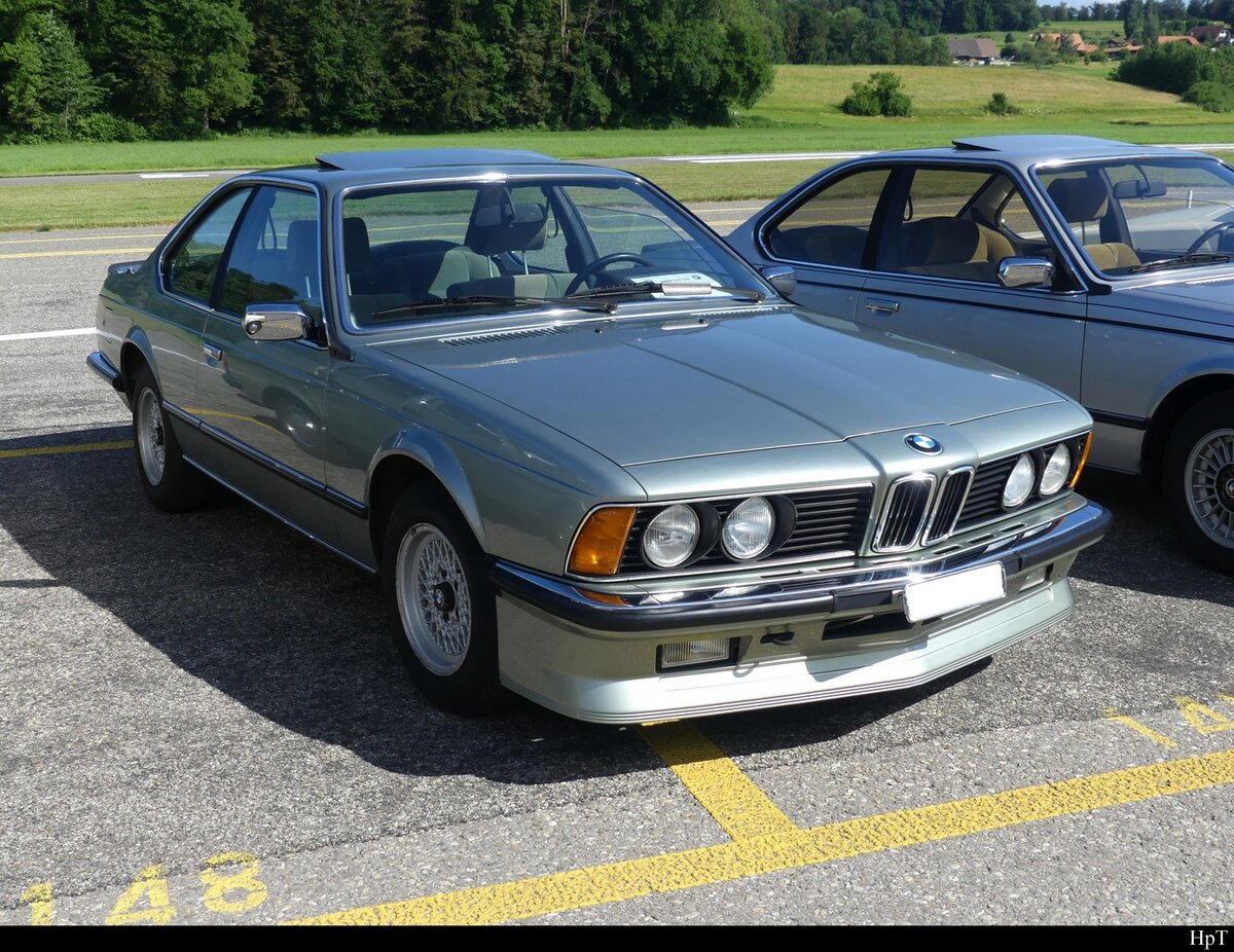 BMW 628 CSi an der Oldtimer Ausstellung auf dem Flughafen Bleienbach am 29.05.2022