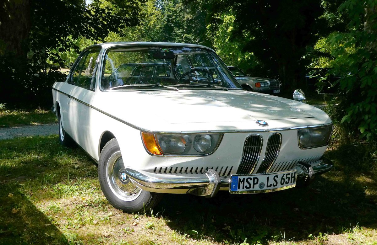 =BMW CS, ausgestellt bei Blech & Barock im Juli 2018 auf dem Gelände von Schloß Fasanerie bei Eichenzell