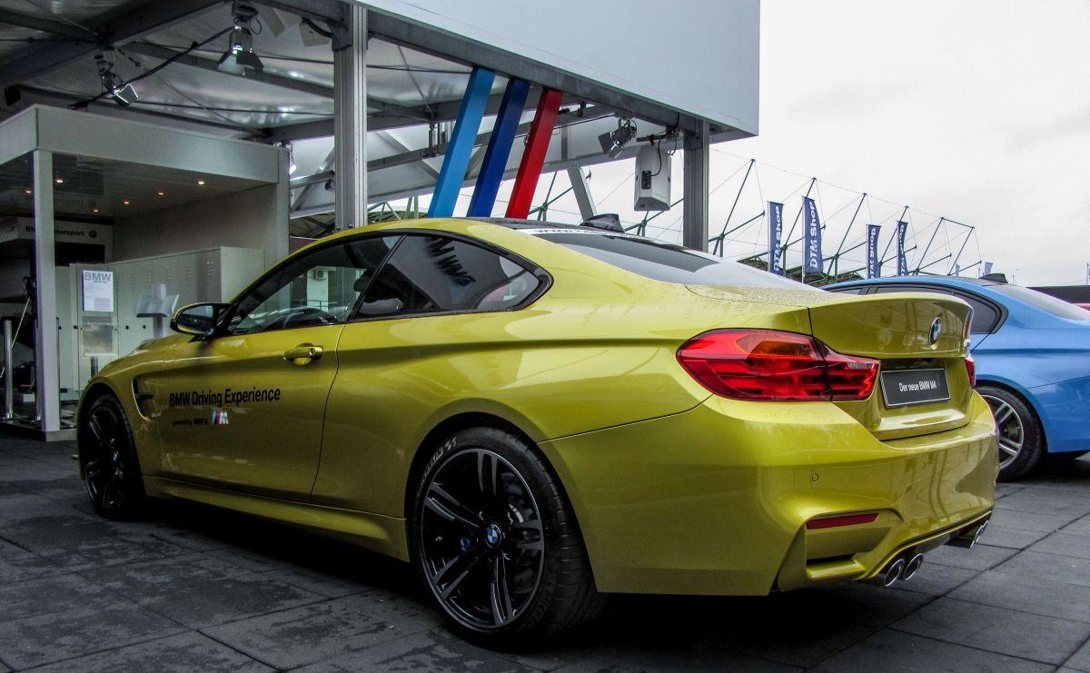 BMW M4 hintere Seitenansicht (Coupé des M3). Foto: 30.05.2014
