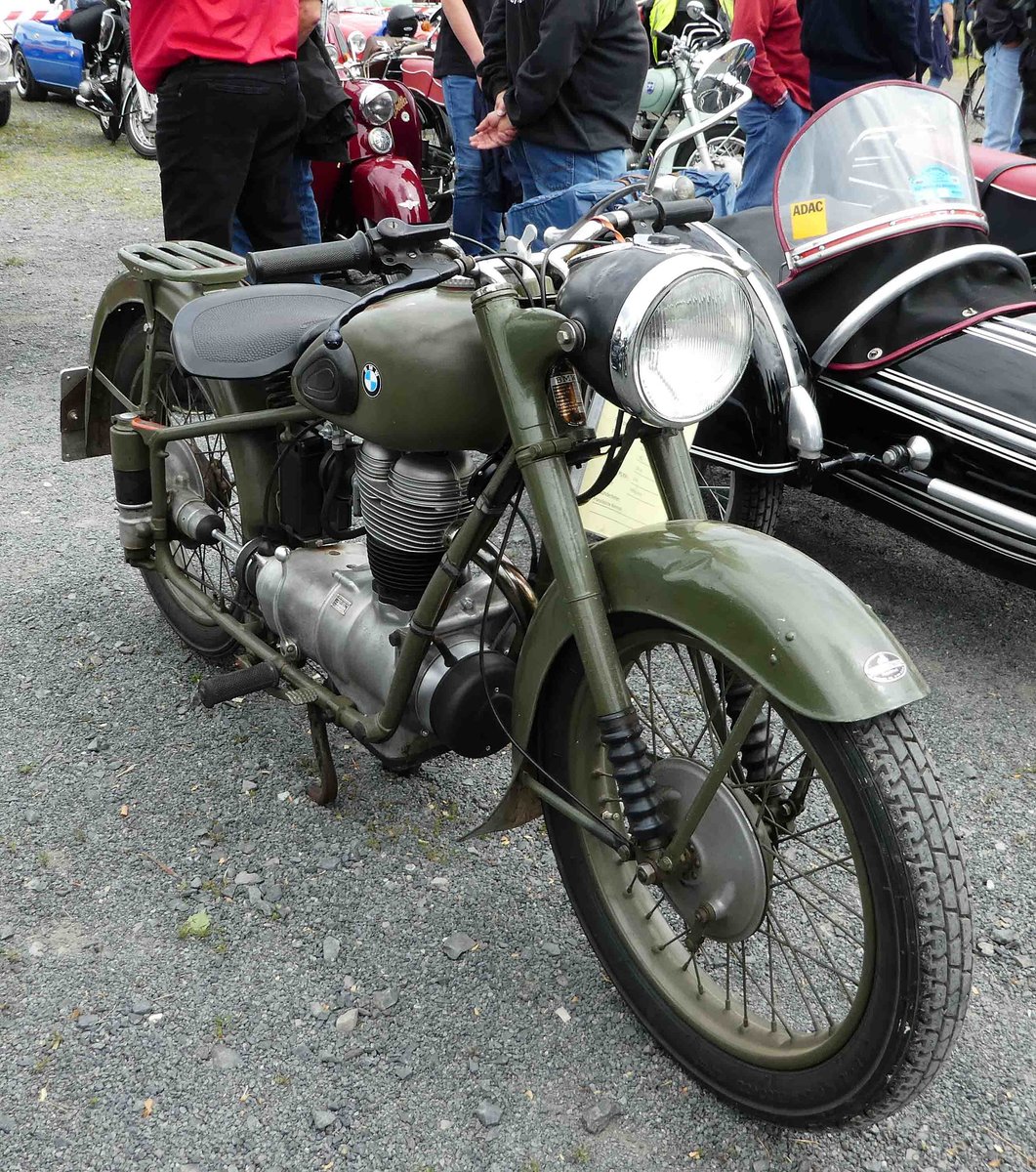 =BMW R 25-0, Bj. 1951, 12 PS, gesehen bei den Motorrad-Oldtimer-Freunden Kiebitzgrund im Juni 2018
