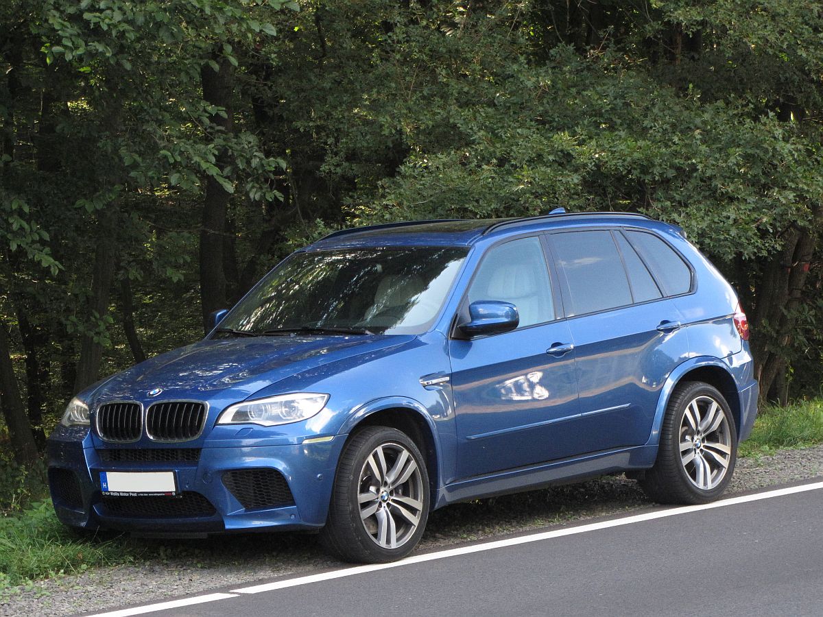 BMW X5M gesehen am 10.08.2015.