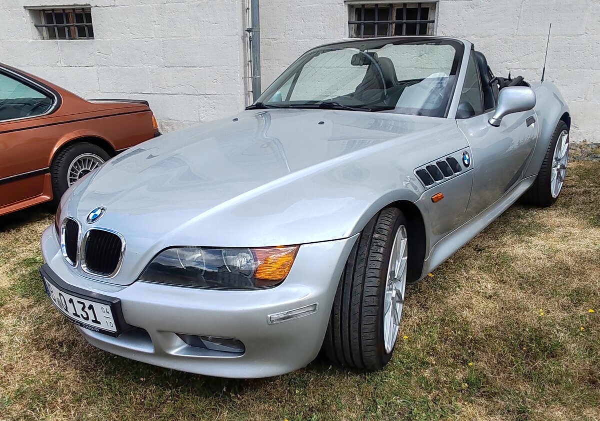 =BMW Z3, gesehen bei der Oldtimerausstellung Blech & Barock bei Schloss Fasanerie, 07-2026