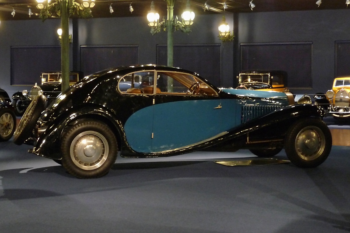 Bugatti Berline Type 46 

Baujahr 1934, 8 Zylinder, 5350 ccm, 140 km/h 140 PS 

Cité de l'Automobile, Mulhouse, 3.10.12
