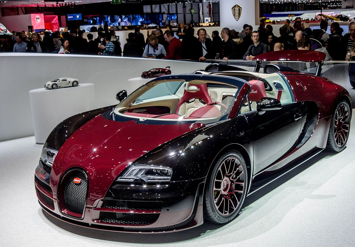 Bugatti Veyron, der letzte (450/450). Das Auto wurde auf dem Autosalon Genf (März 2015) ausgestellt.