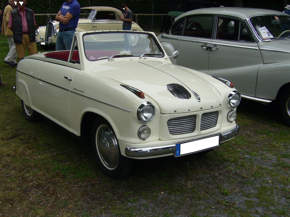 Cabrioletumbau auf Basis eines Lloyd Alexander. Wer weiß mehr? Oldtimertreffen an der Galopprennbahn Krefeld am 16.07.2017.