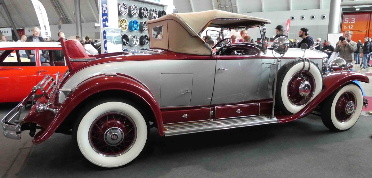 =Cadillac 353 Fleetwood Roaster, Bj. 1930, sucht einen neuen Besitzer bei den Retro Classics in Stuttgart, 03-2019