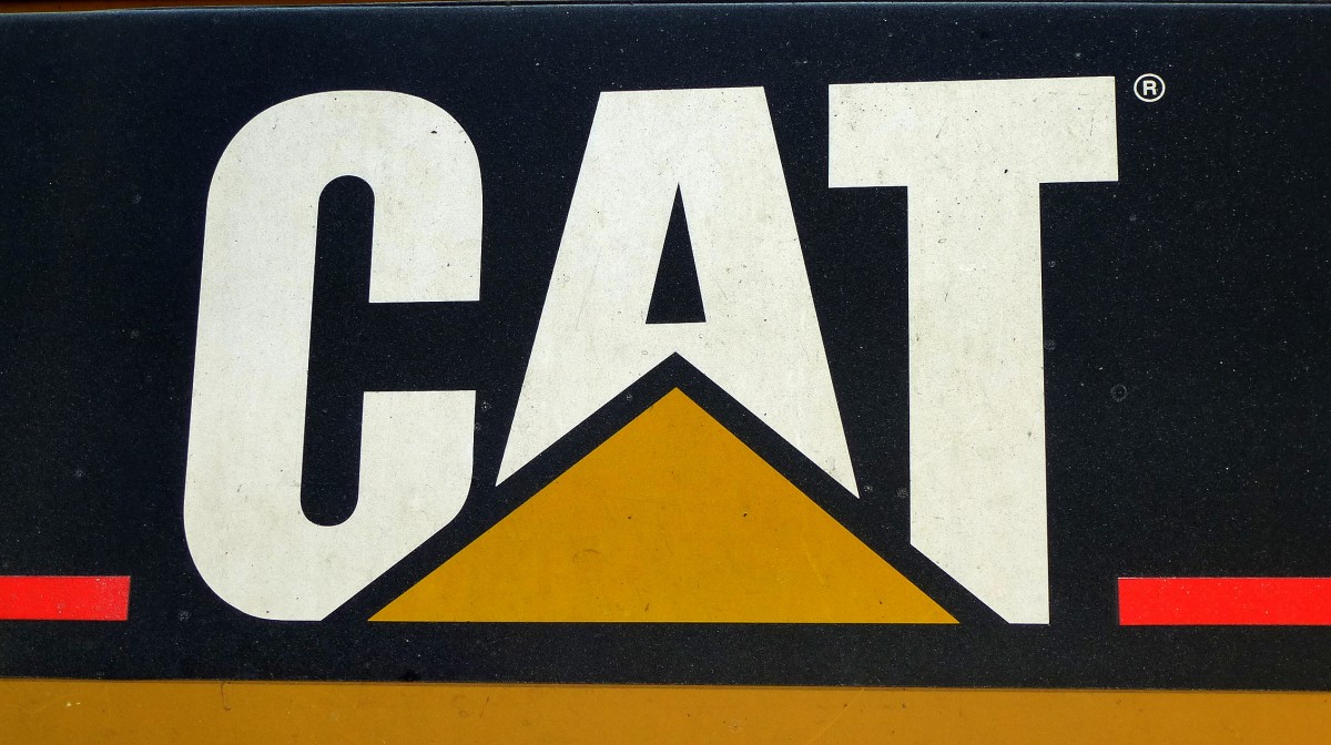 CAT, steht fr Caterpillar, der 1925 in den USA gegrndete Hersteller von Baumaschinen und Motoren ist heute Weltmarktfhrer, April 2014