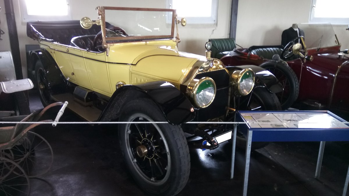 Chalmers Model 30/11. 1912 - 1913. Die Firma Chalmers aus Detroit existierte von 1908 bis 1923 und ging später in der Chrysler Corporation auf. Der 4-Zylinderreihenmotor dieses Autos leistet 40 PS. Automuseum Melle am 15.04.2017.