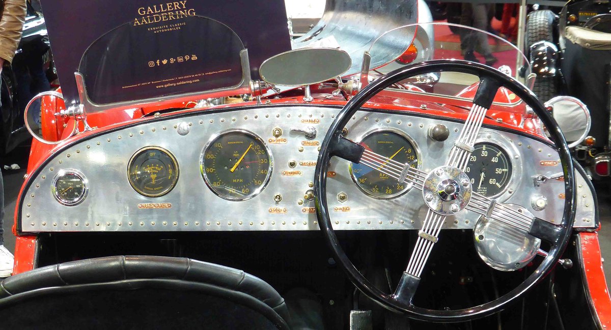 =Cockpit des Alvis Barson Special 4.4 Straight Eight, Bj. 1936, gesehen bei den Retro Classics in Stuttgart, 03-2019