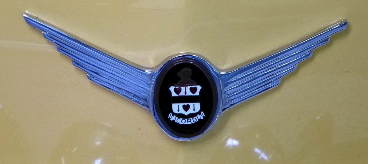 Cord, Khleremblem am Typ 812 von 1937, die US-amerikanische Automarke bestand von 1929-37 und von 1964-66, Juni 2014