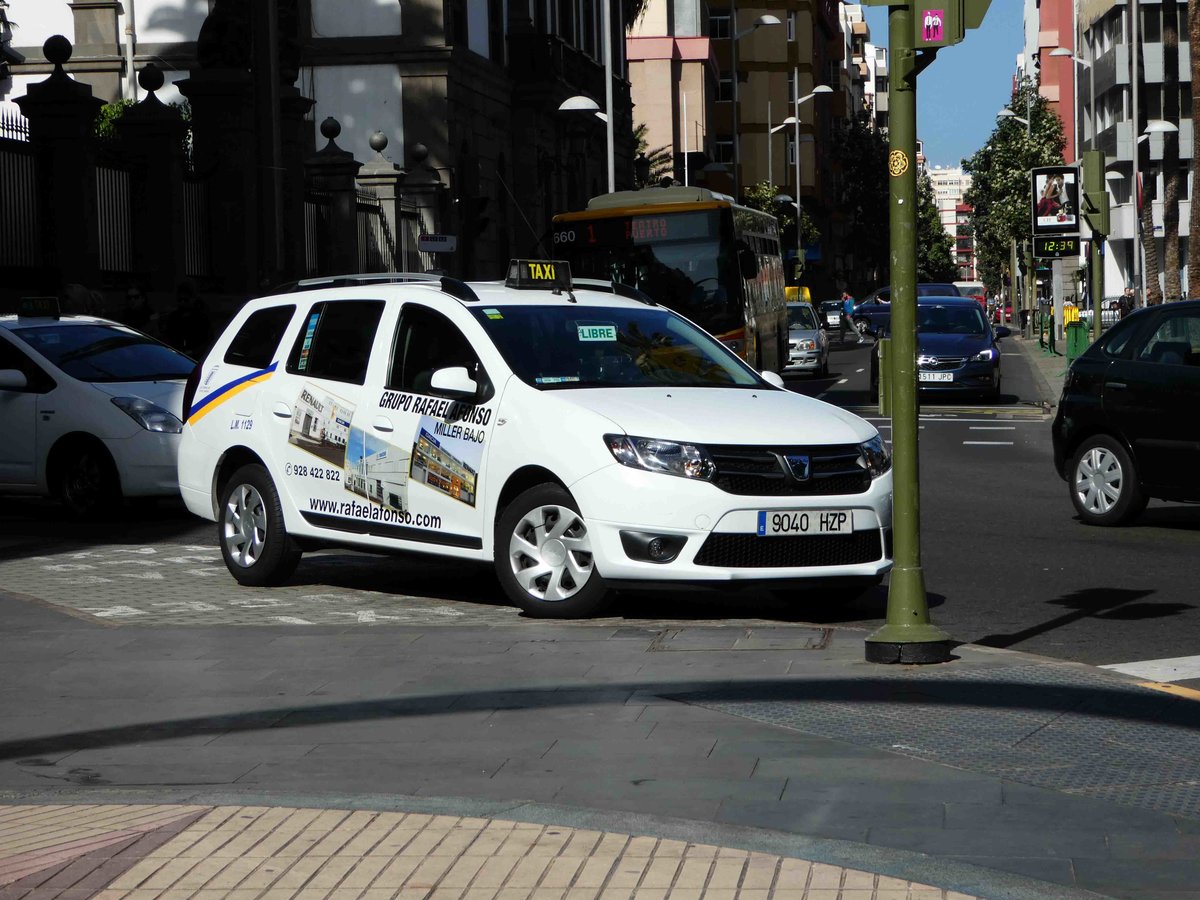 =Dacia als Taxi in Las Palmas de Gran Canaria im Januar 2017