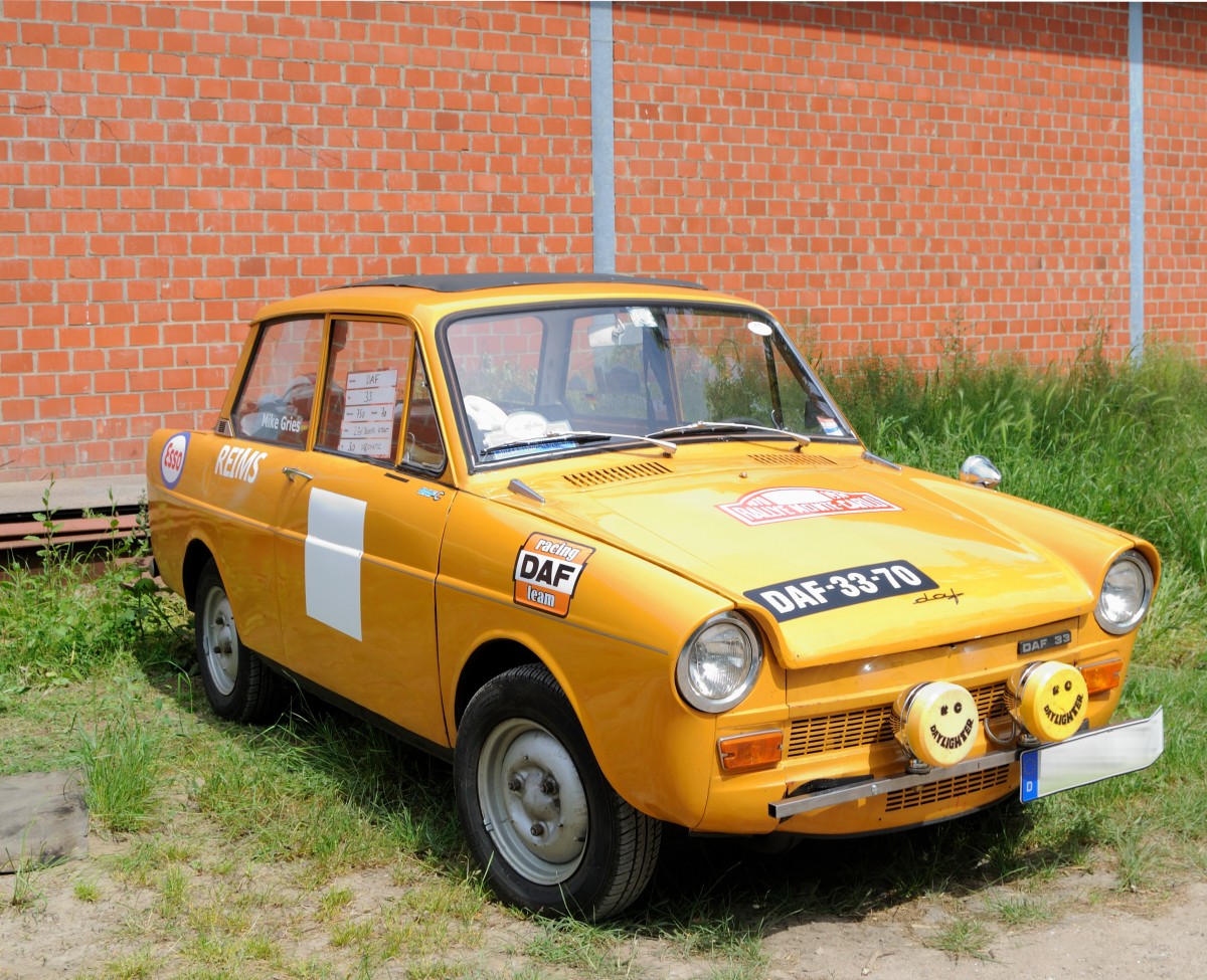 DAF 33, Rallye , Bj.1970, ccm 750. Hier in Schierwaldenrath  Schiene trift Strasse  am 24.Mai 2015