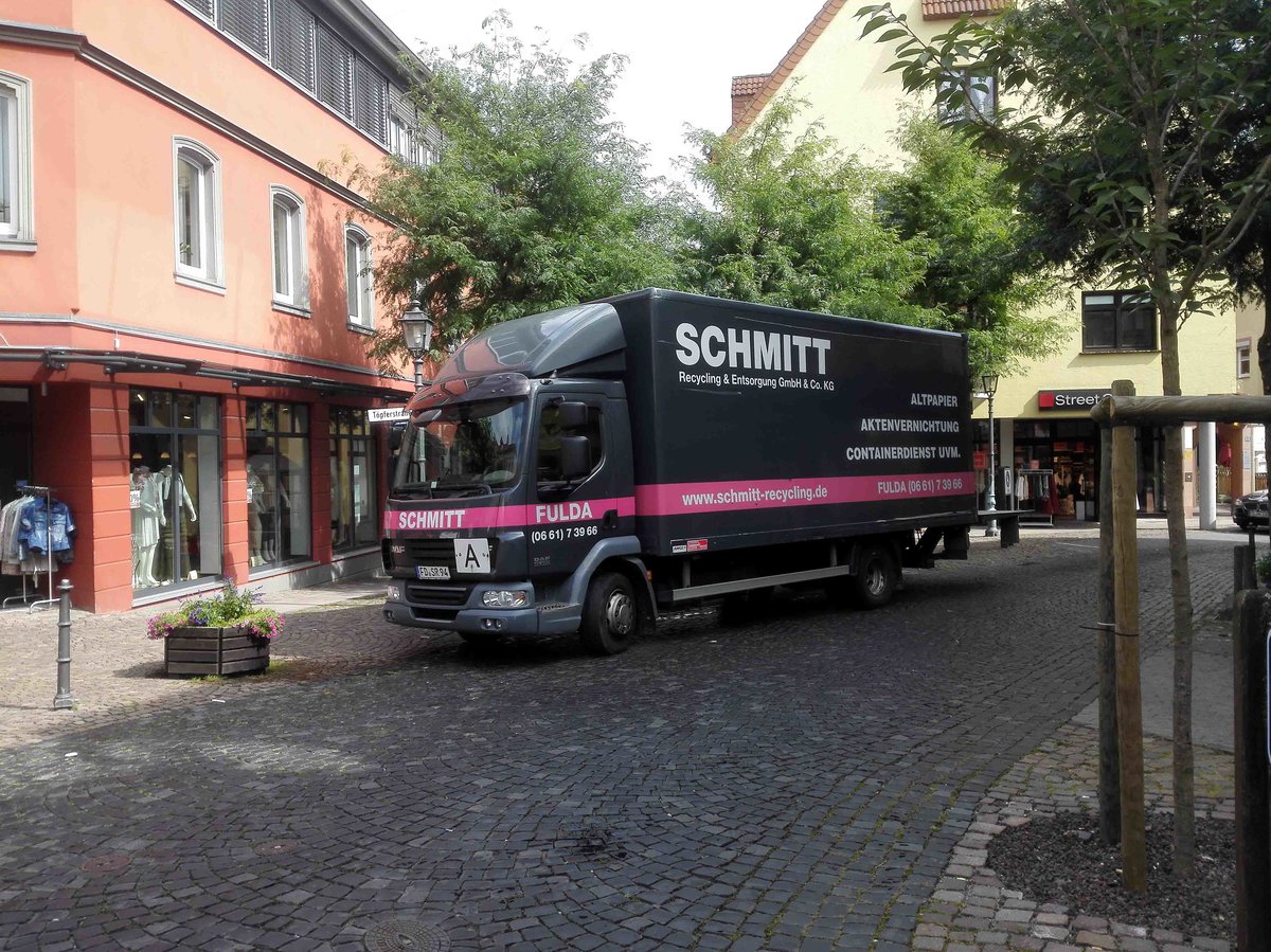 =DAF der Firma  SCHMITT  ist im August 2016 unterwegs in 36088 Hünfeld