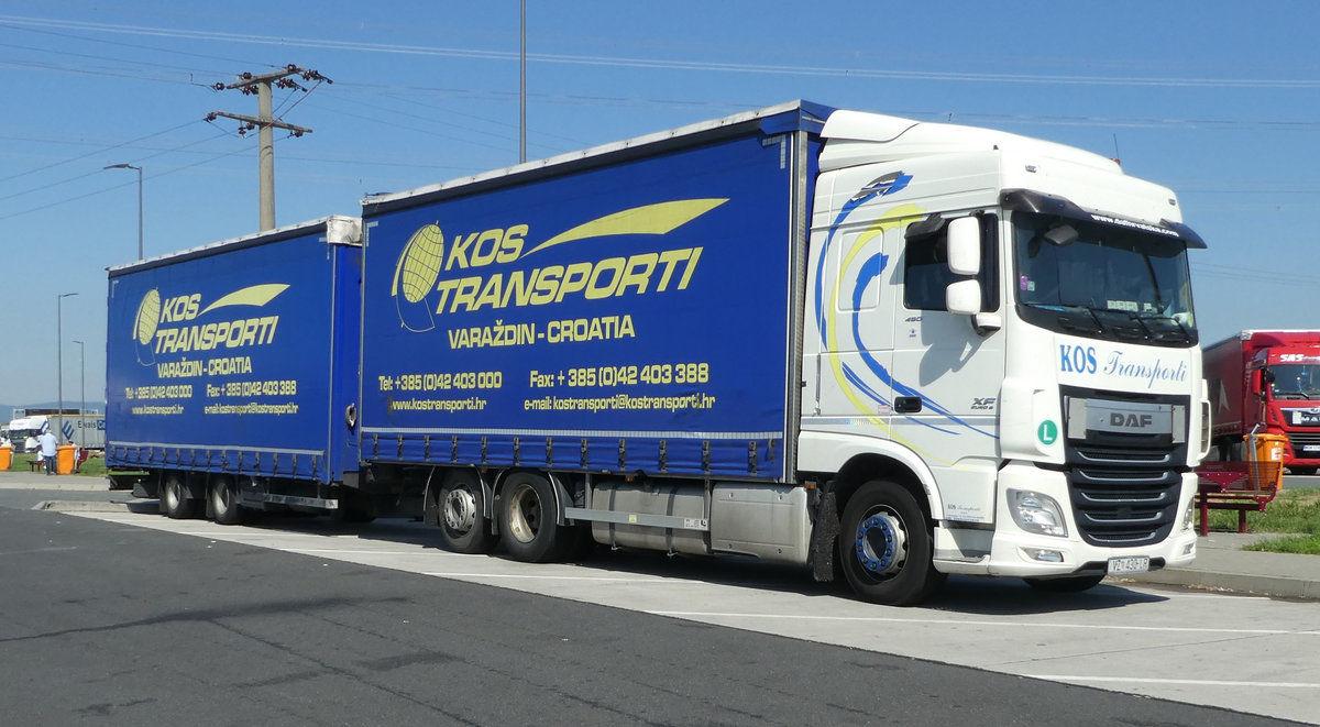 =DAF XF-Hängerzug von  KOS Transporti  aus Kroatien rastet im August 2019 an der A 3