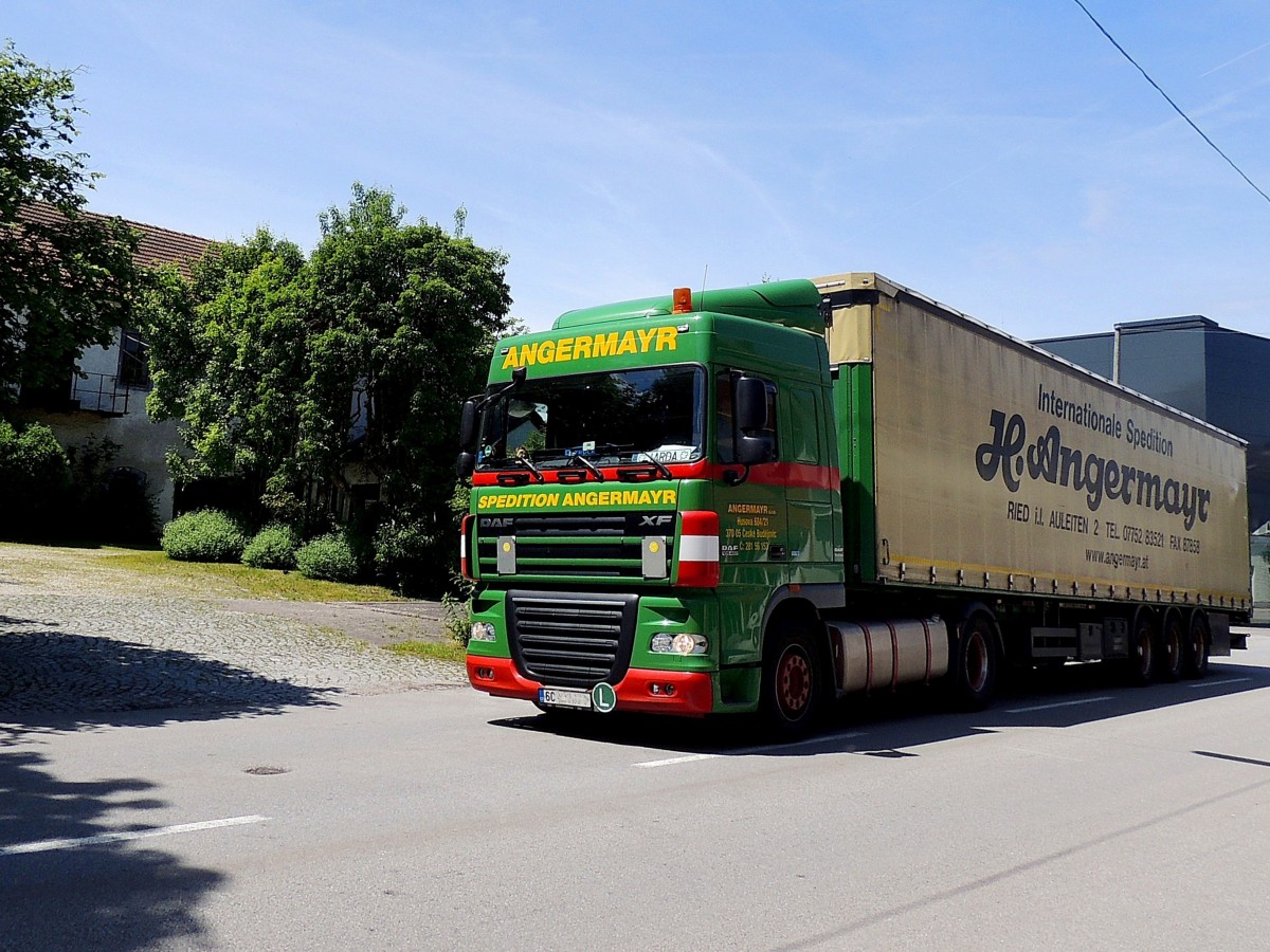 DAF XF105.460 der Sped. Angermayr, gemeldet in Tschechien am Weg zur Firmenzentrale; 150529