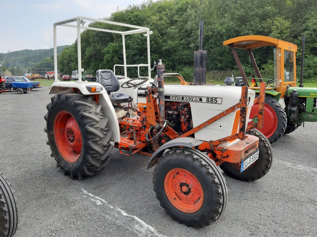 David Brown 885 bei einem Traktortreffen in Prüm, 03.08.2019