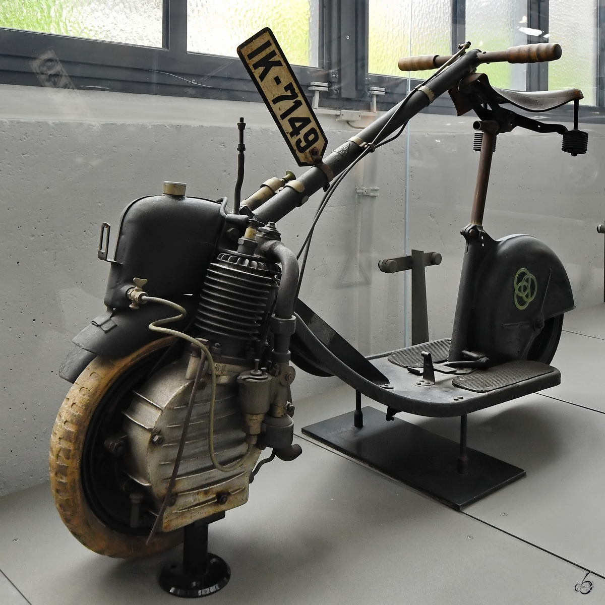 Der 1919 gebaute Krupp-Motorroller war Mitte August 2020 im Verkehrszentrum des Deutschen Museums in München zu sehen.
