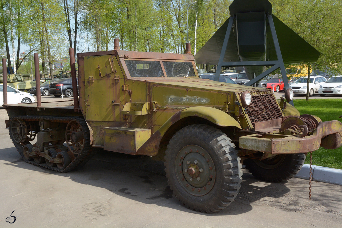 Der gepanzerte Truppentransporter M3 im Technikmuseum Vadim Zadorozhny (Moskau, Mai 2016)