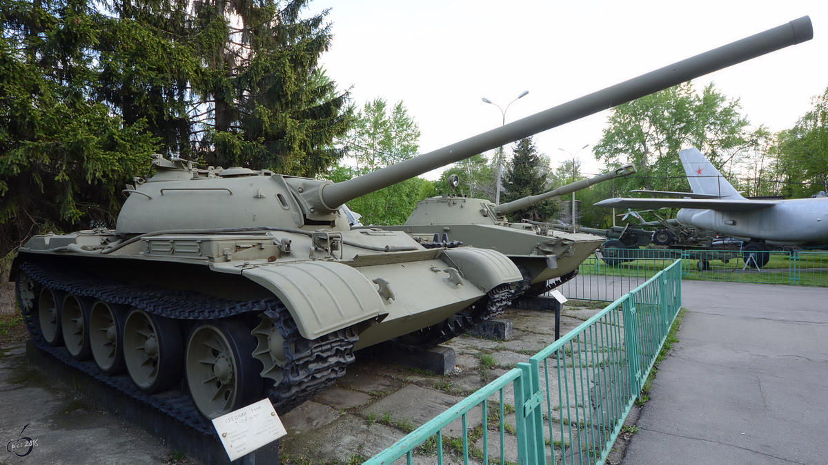 Der mittlere Kampfpanzer T-54 im Zentralmuseum der russischen Streitkräfte (Moskau, Mai 2016)
