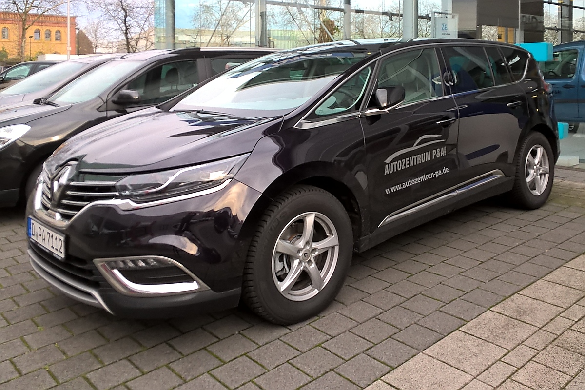 Der neue Renault Espcae Initiale in Düsseldorf, 05.12.2015