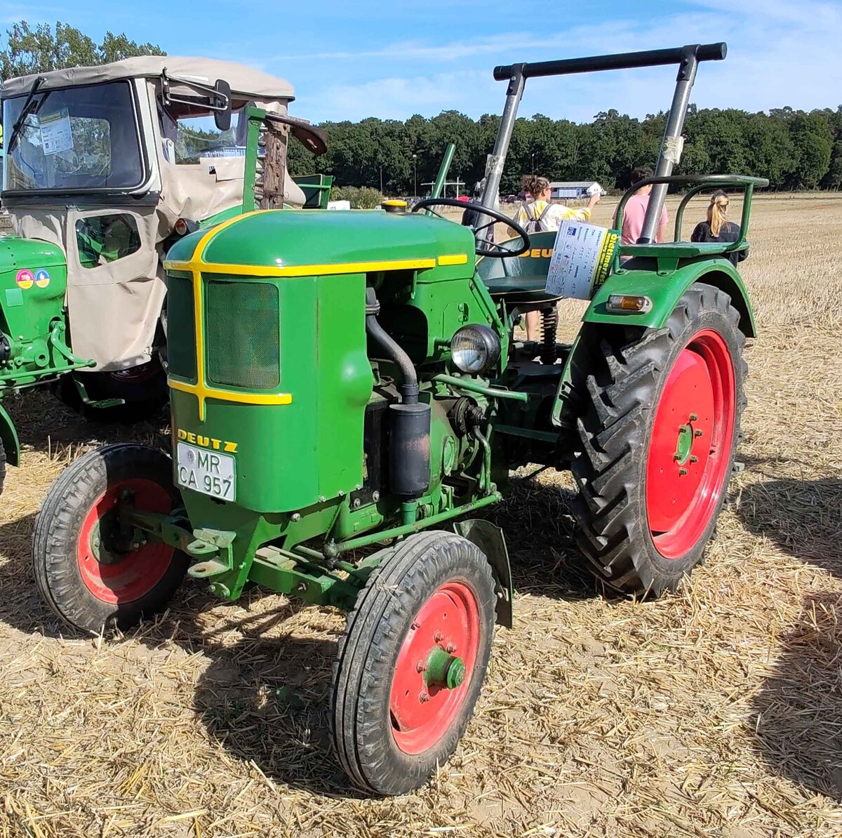 =Deutz F 1 L, gesehen bei der Oldtimerausstellung der OLDTIMERFREUNDE OHMTAL in Dannenrod, 09-2025
