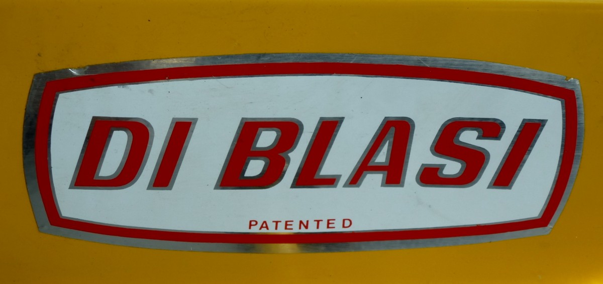 Di Blasi, Schriftzug der 1973 gegrndeten italienischen Firma, baute zusammenklappbare Kleinkraftrder (Faltmopeds), Aug.2013