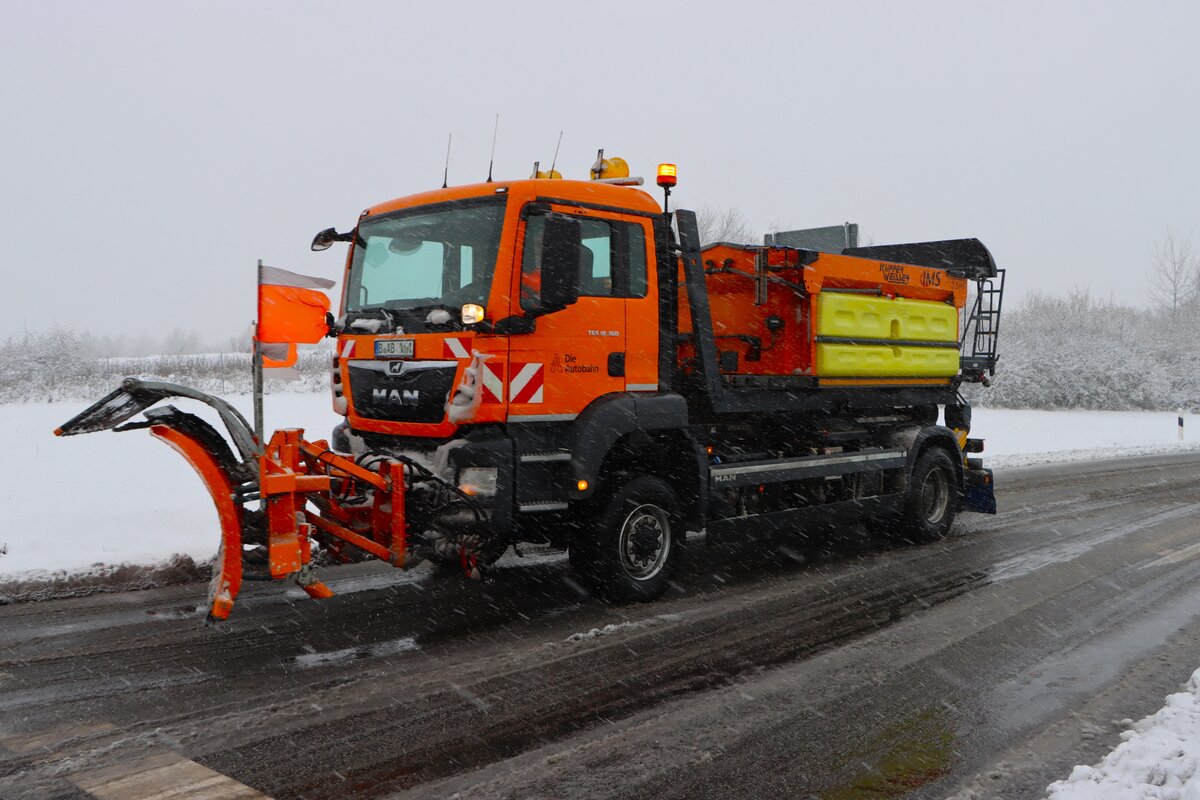 Die Autobahn Gmbh Autobahnmeisterei Langenselbold MAN TGS Winterdienstfahrzeug am 26.01.26 in Langenselbold West