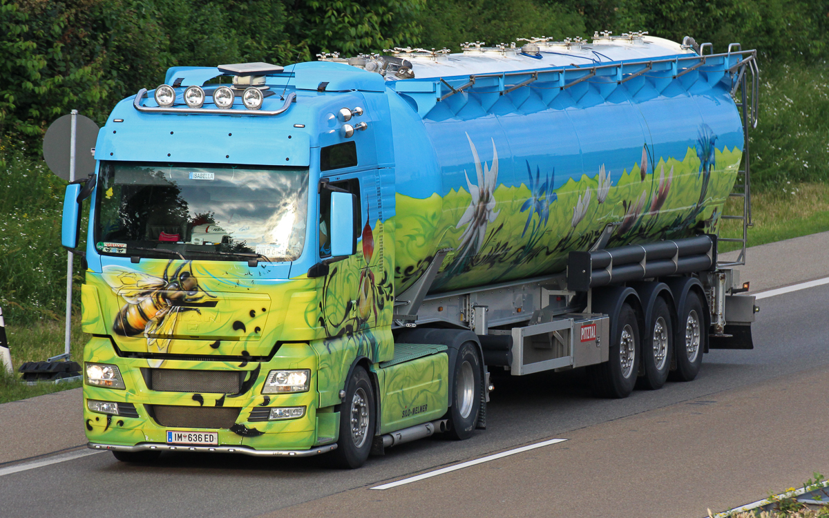 Die Spedition Melmer aus Imst / Österreich ist bekannt für ihre künstlerisch gestalteten LKW. Einer davon, ein MAN TGX mit Siloauflieger, fuhr mir am 26.06.2013 auf seinem Weg auf der BAB 6 bei Wolpertshausen vor die Linse.