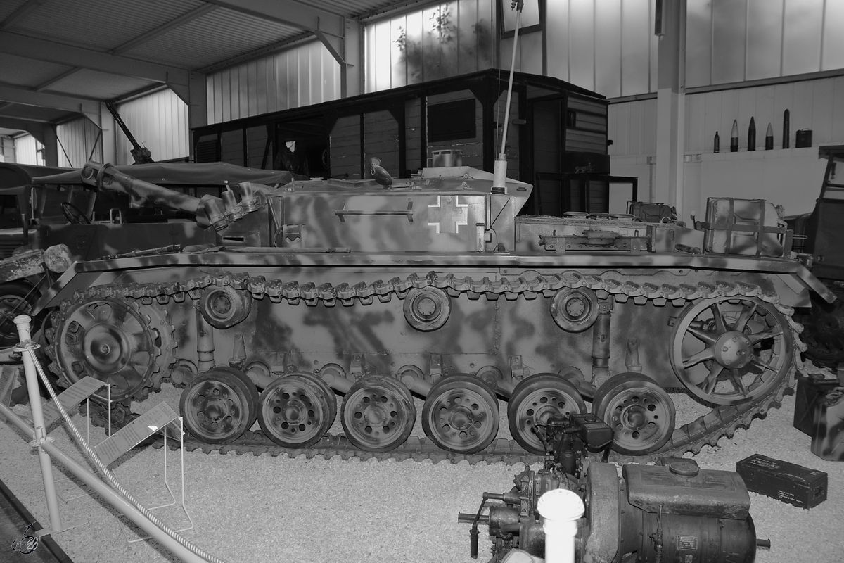 Diese Sturmhaubitze III wurde 1942 gebaut und ist Teil der Ausstellung im Auto- und Technikmuseum Sinsheim. (Dezember 2014)