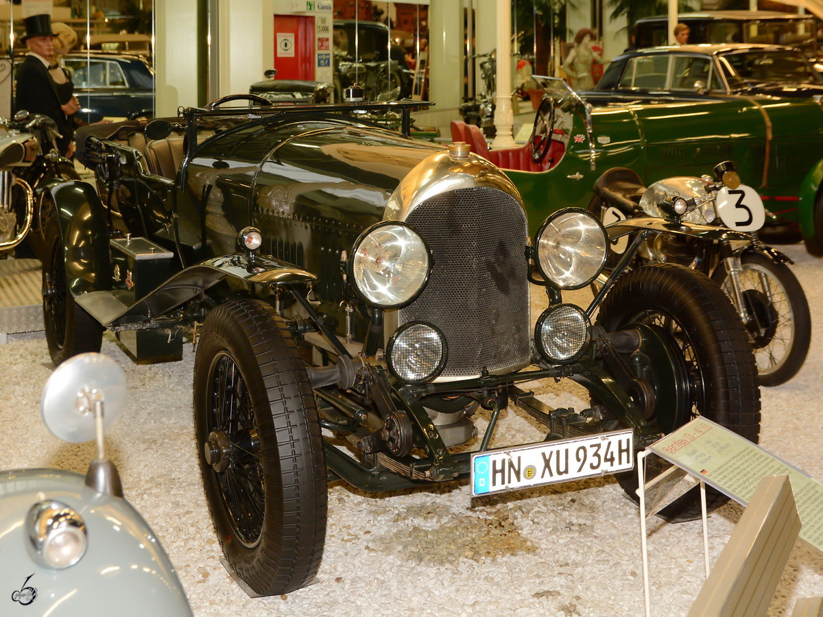 Dieser Bentley 3-4 1/2 wurde 1924 gebaut. (Auto- und Technikmuseum Sinsheim, Dezember 2014)