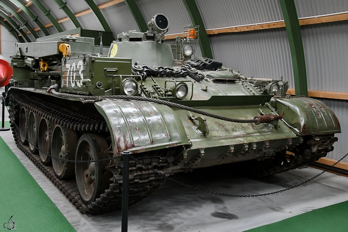 Dieser Berge- und Pionierpanzer T-55T war Mitte November 2022 im NVA Museum Prora ausgestellt.