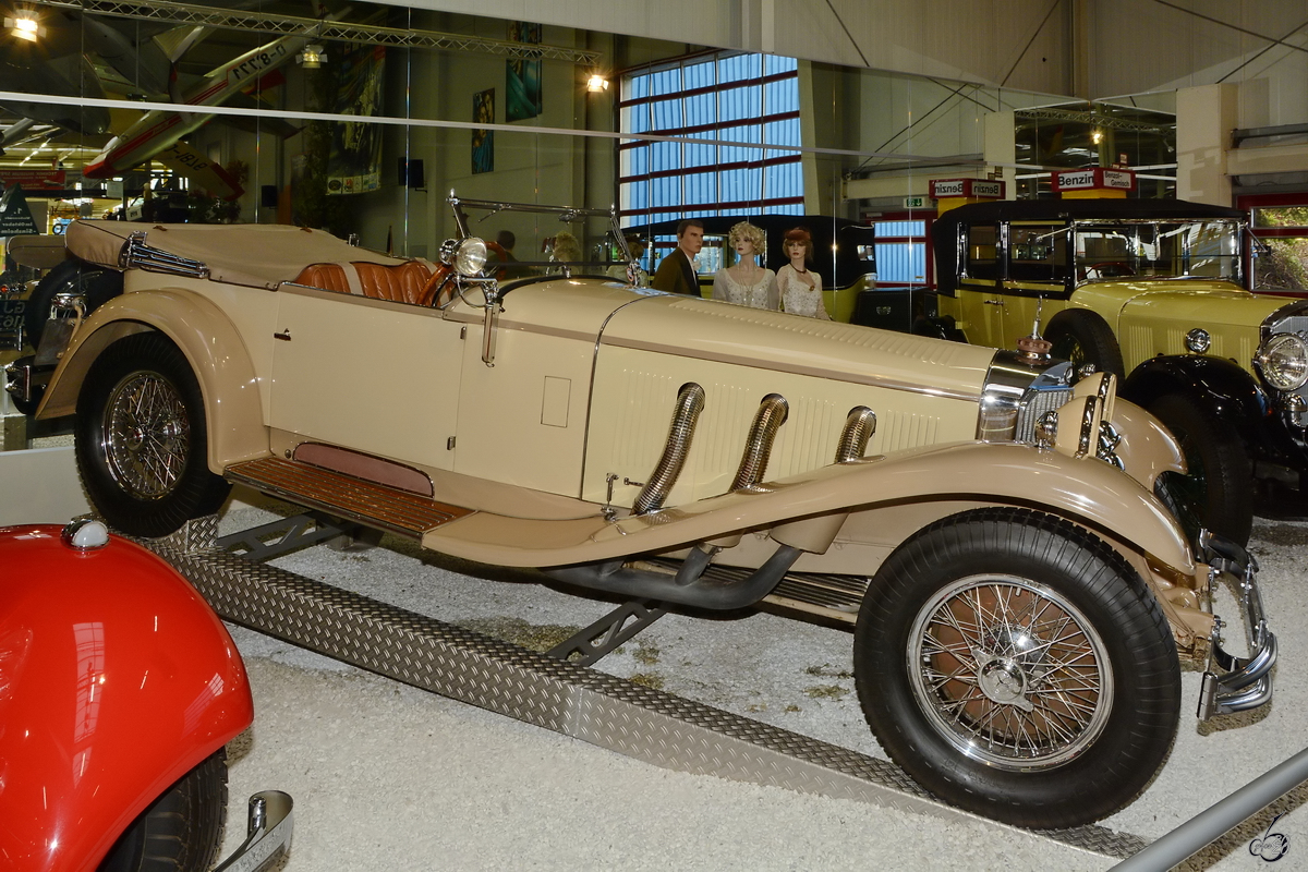 Dieser Mercedes Benz 710 SS von 1930 war im Dezember 2014 im Auto- und Technikmuseum Sinsheim zu bewundern.