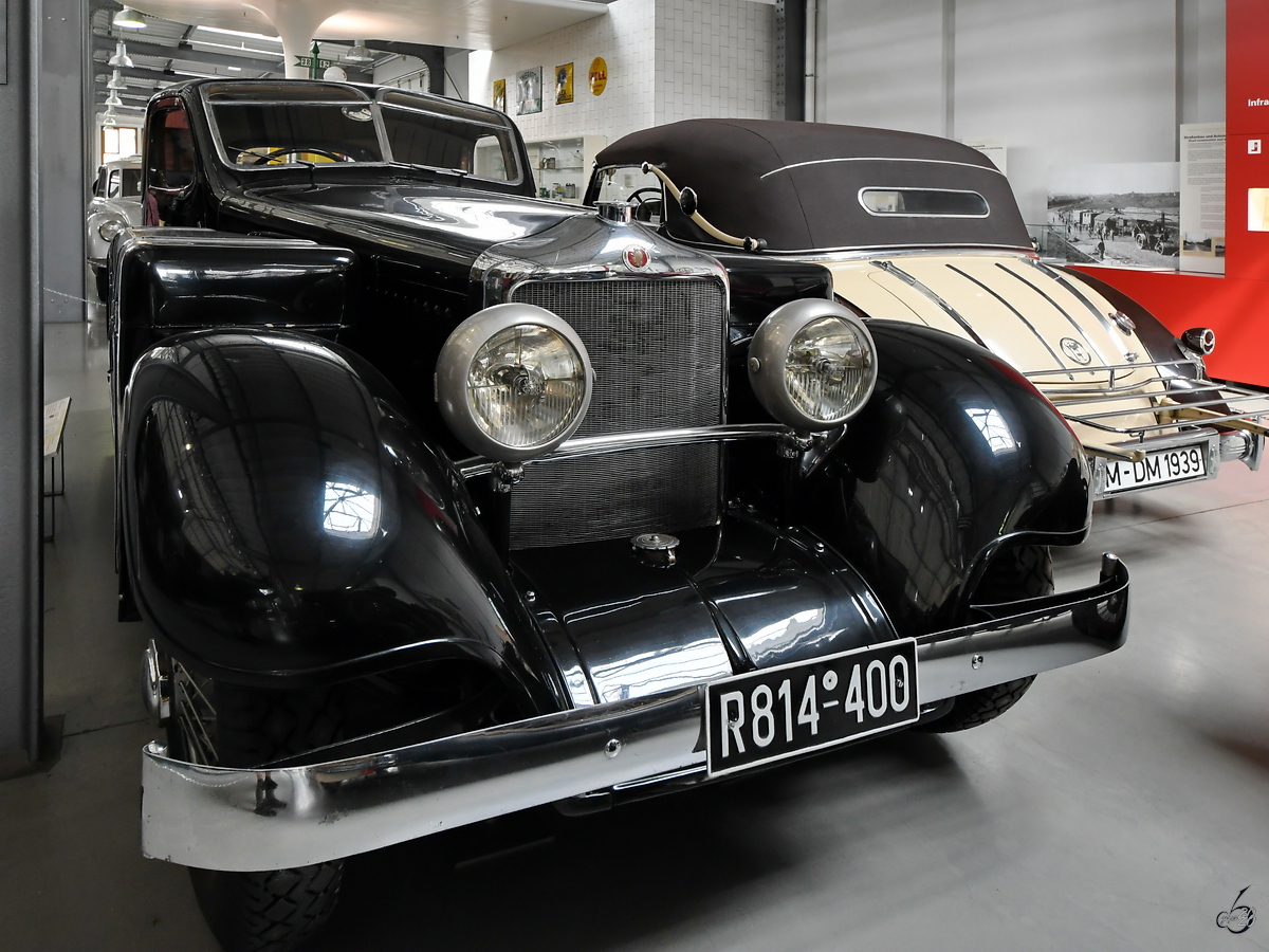 Dieser Minerva 32CV AKS von 1932 war einer der wenigen belgischen Versuche im Automobilbau. (Verkehrszentrum des Deutschen Museums München, August 2020) 