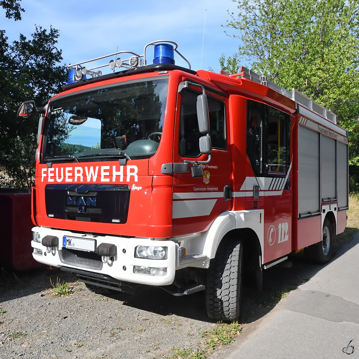 Dieses Löschfahrzeug der freiwilligen Feuerwehr Herscheid war Ende Juli 2022 in Hüinghausen zu sehen.