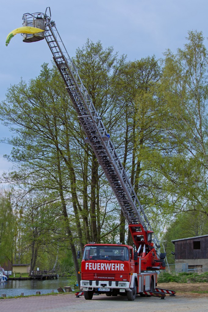 Drehleiterfahrzeug der Freiwilligen Feuerwehr Eggesin. - 02.05.2015

