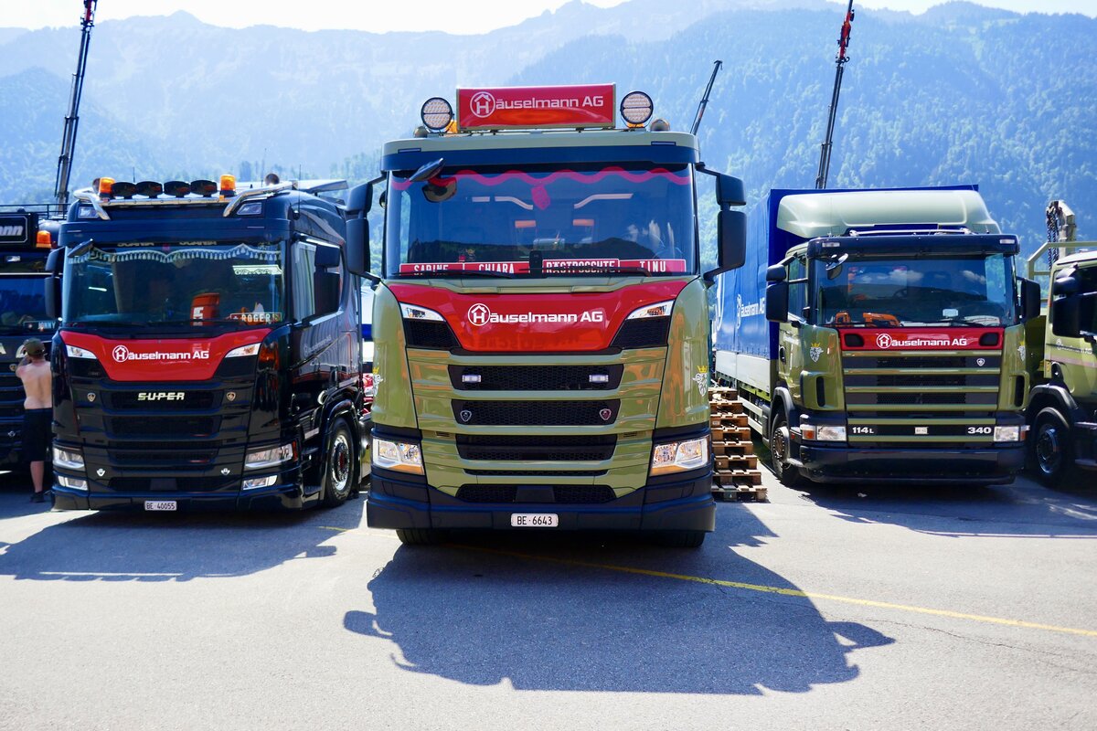 Drei Scanias von H�uselmann am 27.6.26 beim Trucker Festival Interlaken.