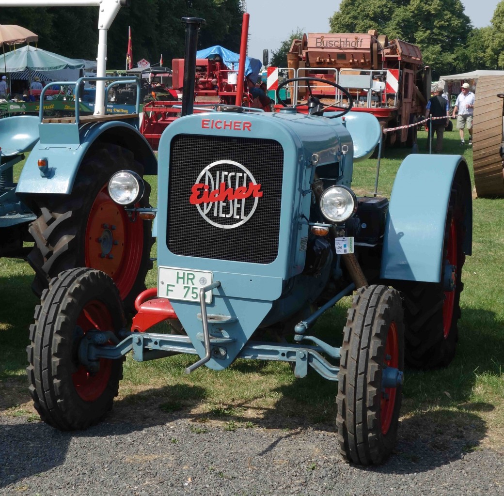 Eicher 25 steht bei der Oldtimerausstellung in Gudensberg, Juli 2015