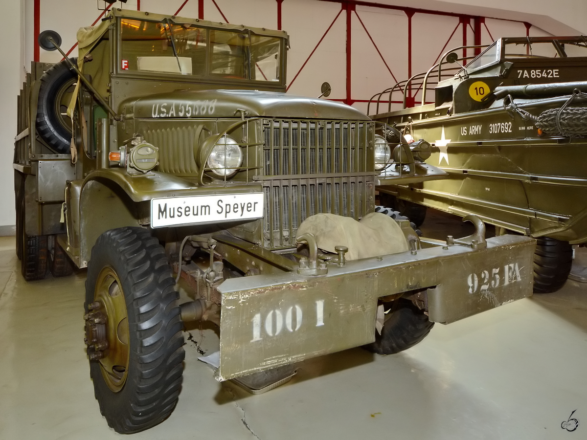 Ein 1942 gebauter GMC CCKW 2½-ton 6×6 LKW, von den GI´s auch Jimmy genannt, stand Mitte Mai 2014 im Technik-Museum Speyer.