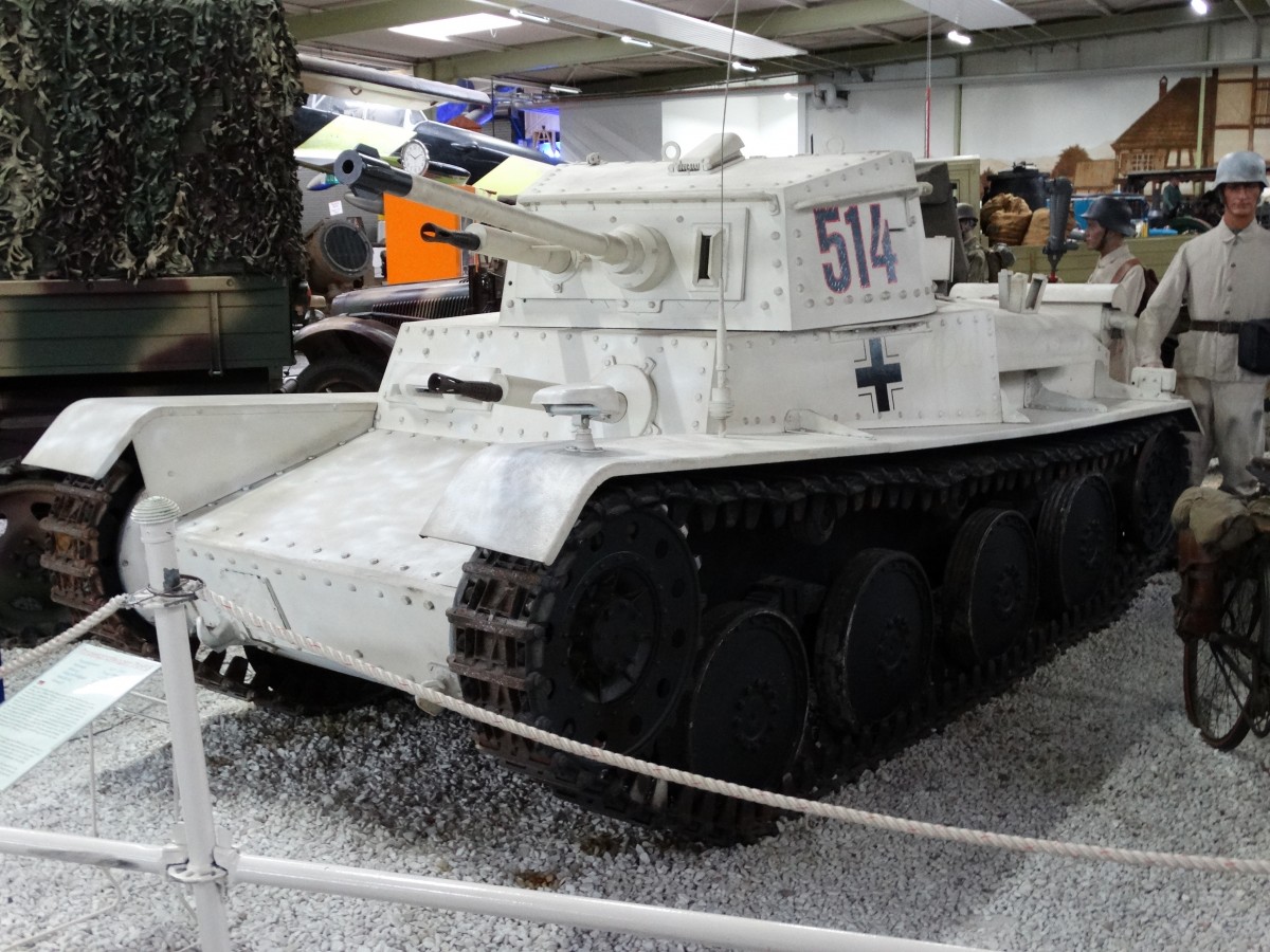 Ein alter Deutscher Panzer am 22.11.14 im Technik Museum Sisnheim