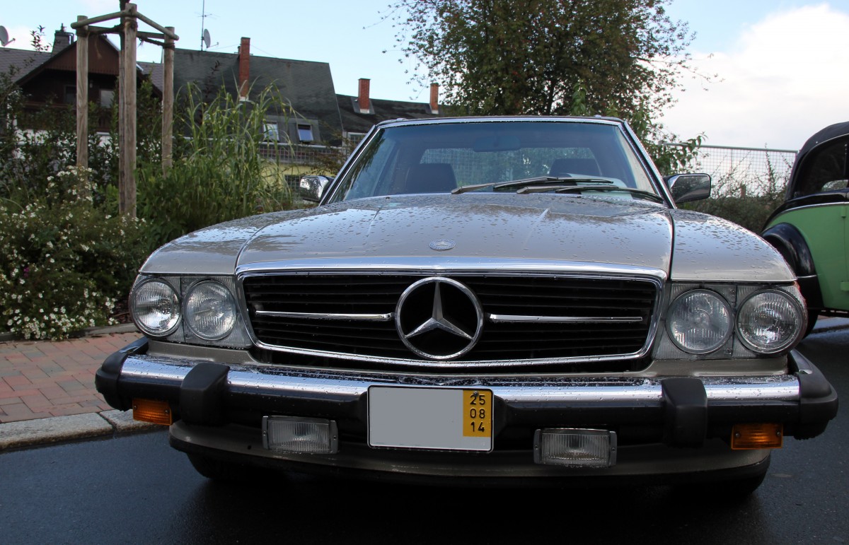 Ein alter Oldtimer Mercedes. Zusehn beim Oldtimerausstellung in Zeulenroda. Foto 24.08.2014